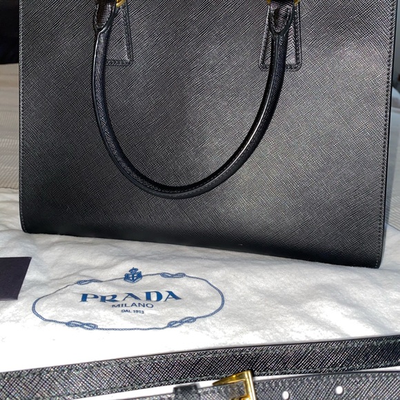 SOLD Prada Nero Saffiano Lux Black New Condition - Picture 13 of 16